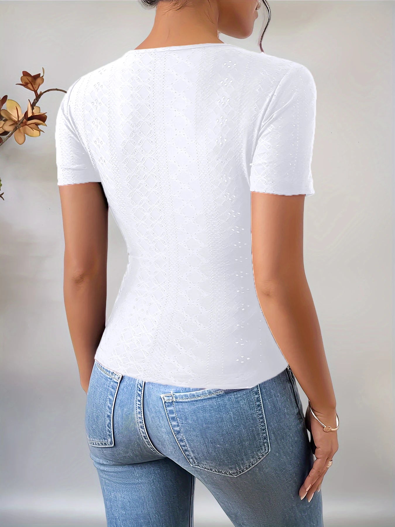 RHÉIN™ Wildnight V-Neck Top