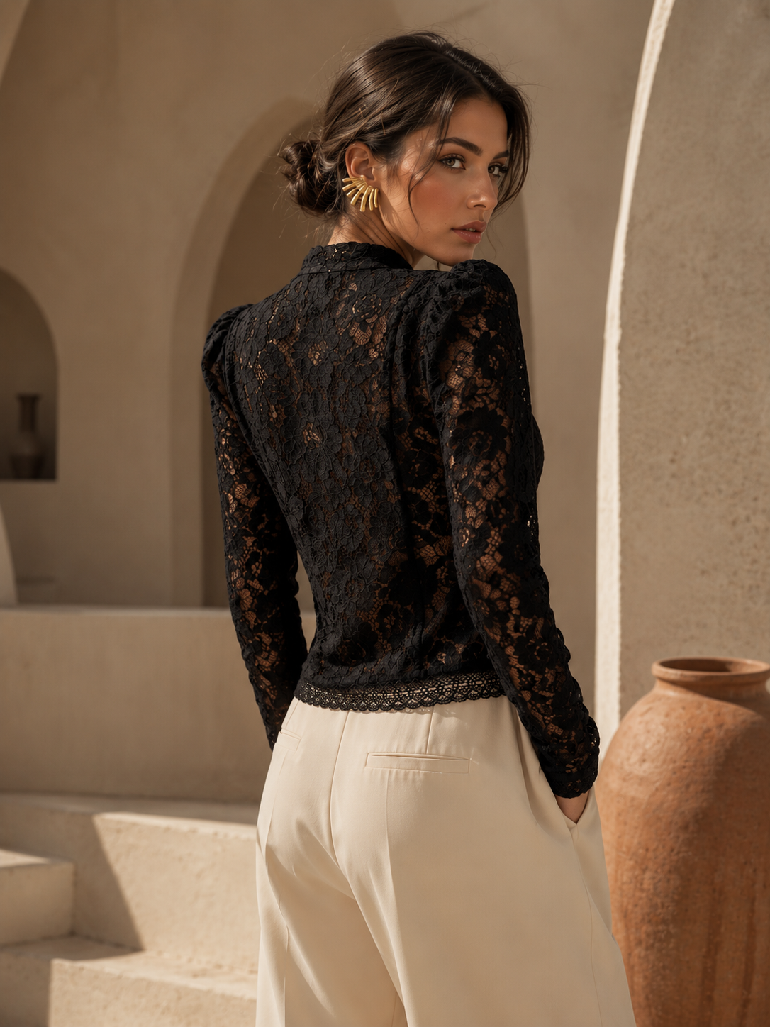 RHÉIN™ Isabella Signature Lace Top